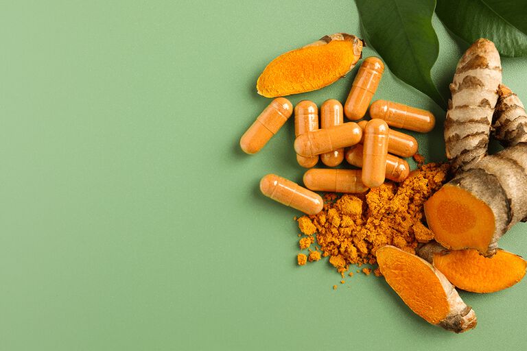 https://www.multipharma.be/dw/image/v2/BDGN_PRD/on/demandware.static/-/Library-Sites-MultipharmaSharedLibrary/default/dw054b09a4/Home/Category%20Landing%20Pages/0625%20Curcuma/curcuma-981x654-1.jpg?sw=768&sfrm=png