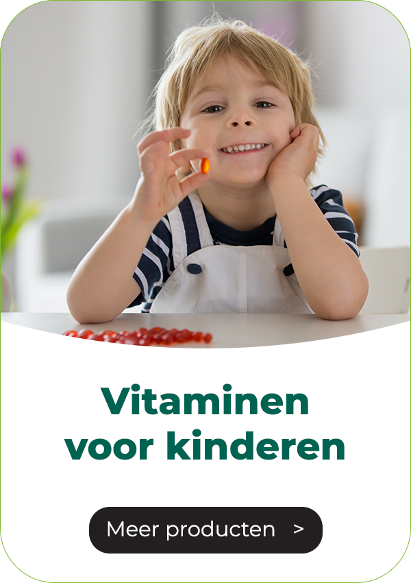 https://www.multipharma.be/dw/image/v2/BDGN_PRD/on/demandware.static/-/Library-Sites-MultipharmaSharedLibrary/default/dw07c7a48b/Home/blog/Seasonal-Campaigns/2025%2010%20Winter%20essentials/cartelette-vitamines-2-1-nl.png