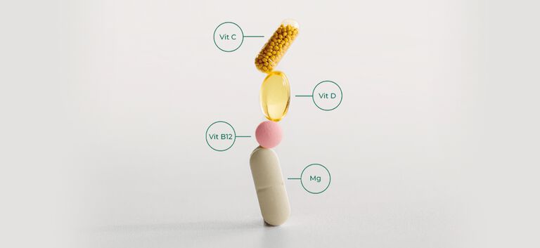 https://www.multipharma.be/dw/image/v2/BDGN_PRD/on/demandware.static/-/Library-Sites-MultipharmaSharedLibrary/default/dw4781e97a/Home/blog/Seasonal-Campaigns/2023-9%20Complements%20&%20Vitamines/kv-981x451.jpg?sw=768&sfrm=png