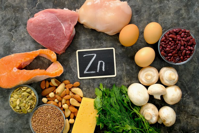 https://www.multipharma.be/dw/image/v2/BDGN_PRD/on/demandware.static/-/Library-Sites-MultipharmaSharedLibrary/default/dwd6c21a02/Home/Category%20Landing%20Pages/Vitaminen/Zink%20supp%20981x654.jpg?sw=768&sfrm=png