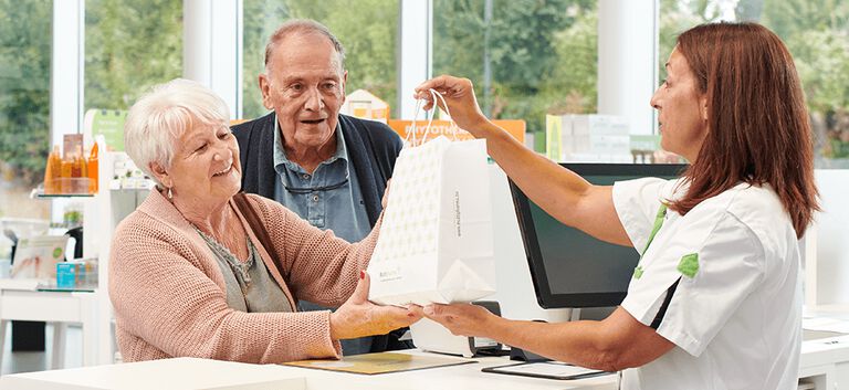 https://www.multipharma.be/dw/image/v2/BDGN_PRD/on/demandware.static/-/Library-Sites-MultipharmaSharedLibrary/fr_BE/dw25e716ee/Home/Corporate/un-siecle-981x451.jpg?sw=768&sfrm=png