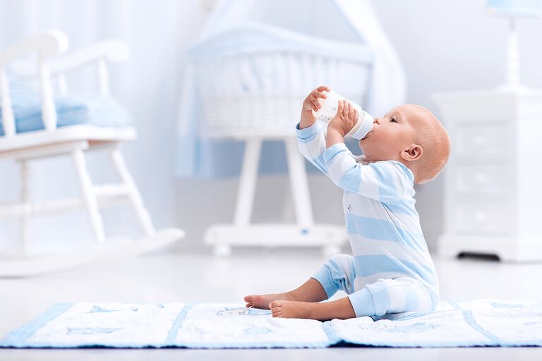 https://www.multipharma.be/dw/image/v2/BDGN_PRD/on/demandware.static/-/Library-Sites-MultipharmaSharedLibrary/fr_BE/dw83dc06bc/Home/Category%20Landing%20Page/Alimentation%20bébé/alimentation-981x451%20v2.jpg?sw=768&sfrm=png