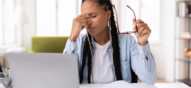 https://www.multipharma.be/dw/image/v2/BDGN_PRD/on/demandware.static/-/Library-Sites-MultipharmaSharedLibrary/fr_BE/dw79de70b6/stress-exam-2.jpg?sw=768&sfrm=png