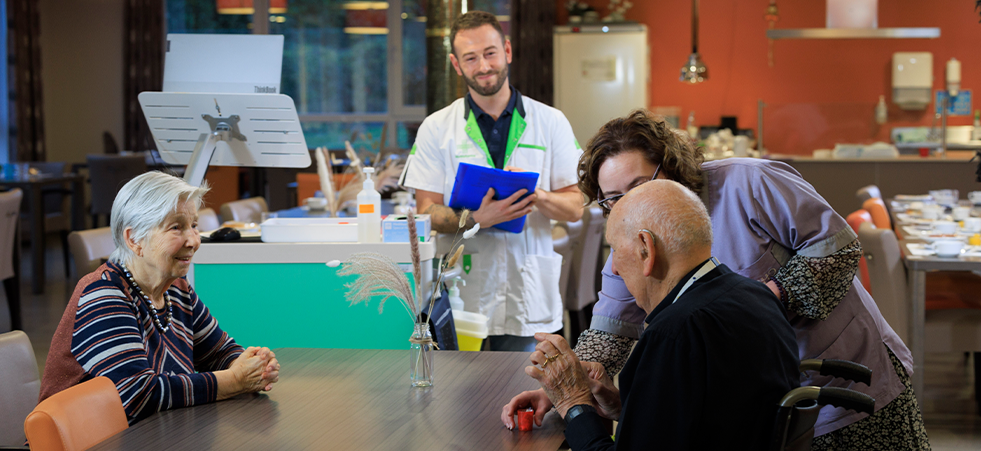 https://www.multipharma.be/dw/image/v2/BDGN_PRD/on/demandware.static/-/Library-Sites-MultipharmaSharedLibrary/fr_BE/dw7b7f76f2/Home/Homepage%20R&G/HR%20jobsite/image-4-981x451.png
