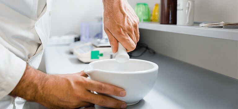 https://www.multipharma.be/dw/image/v2/BDGN_PRD/on/demandware.static/-/Library-Sites-MultipharmaSharedLibrary/fr_BE/dwa731cb53/Home/Corporate/expertise-981x451-v2.jpg?sw=768&sfrm=png