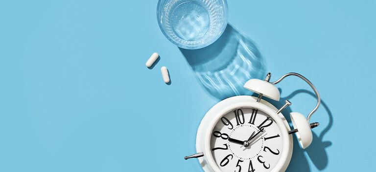 https://www.multipharma.be/dw/image/v2/BDGN_PRD/on/demandware.static/-/Library-Sites-MultipharmaSharedLibrary/fr_BE/dwc4dcbfd6/Blog/Seasonal-Campaigns/2025%2001%20Benzos/benzos-article-981x451-4-2.jpg?sw=768&sfrm=png