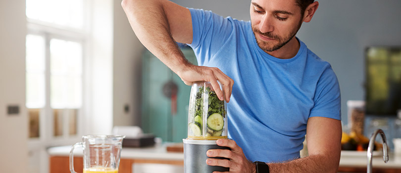 /on/demandware.static/-/Library-Sites-MultipharmaSharedLibrary/default/dwa1421ab0/Home/blog/Seasonal-Campaigns/2022-1-Bonnes-Resolutions/bonnes-resolutions-alimentation-810x350.jpg